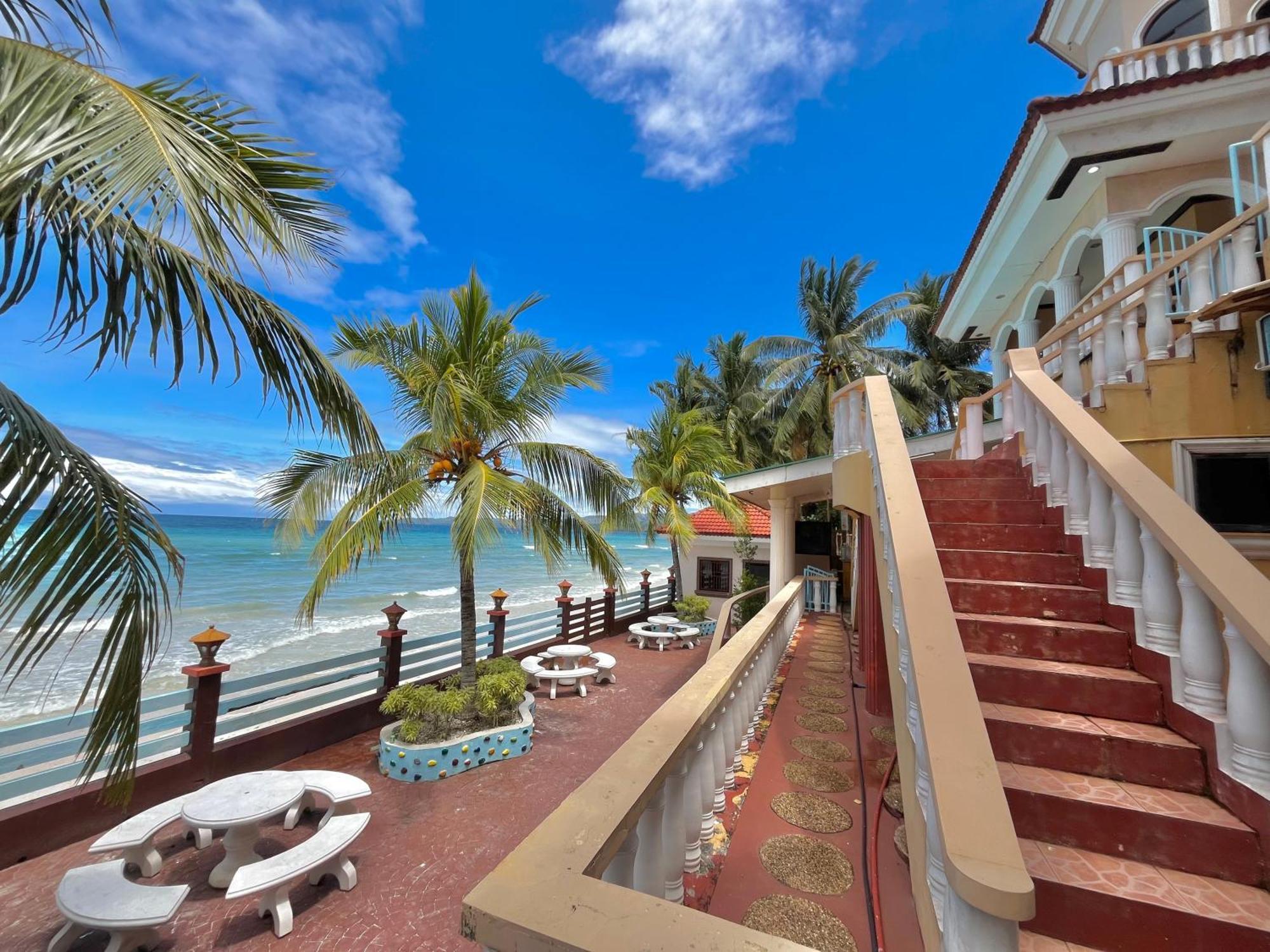 Casaroyal Beachfront Siquijor Eksteriør billede